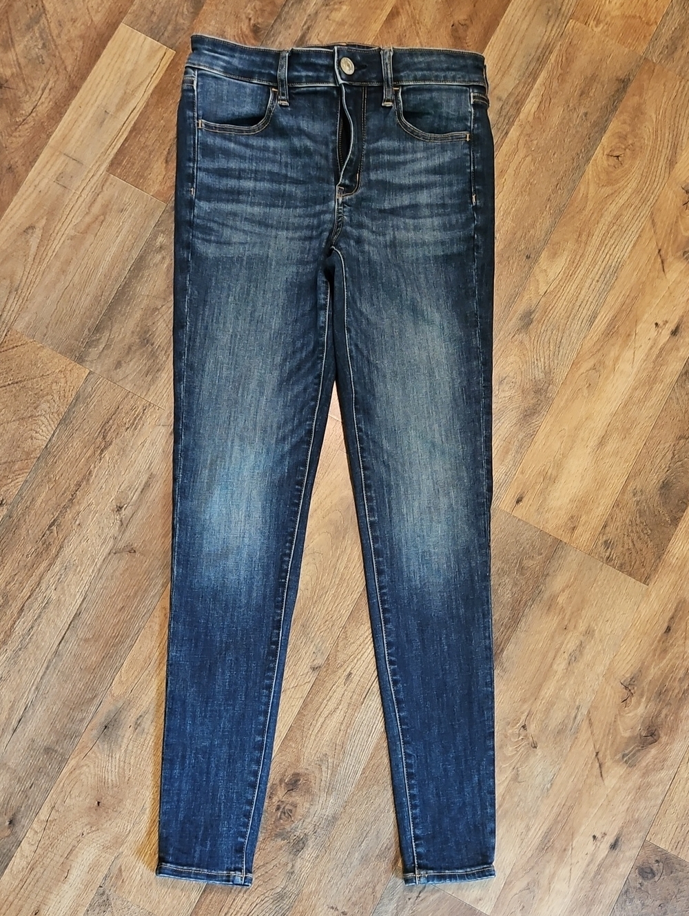 👖American Eagle Outfitters Dark Wash Jeggings